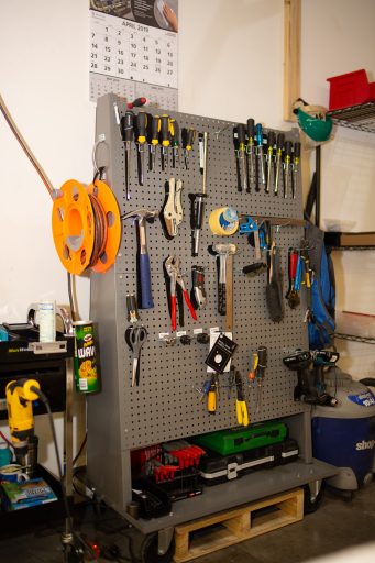 Lean tool cart with yellow wire spool on side